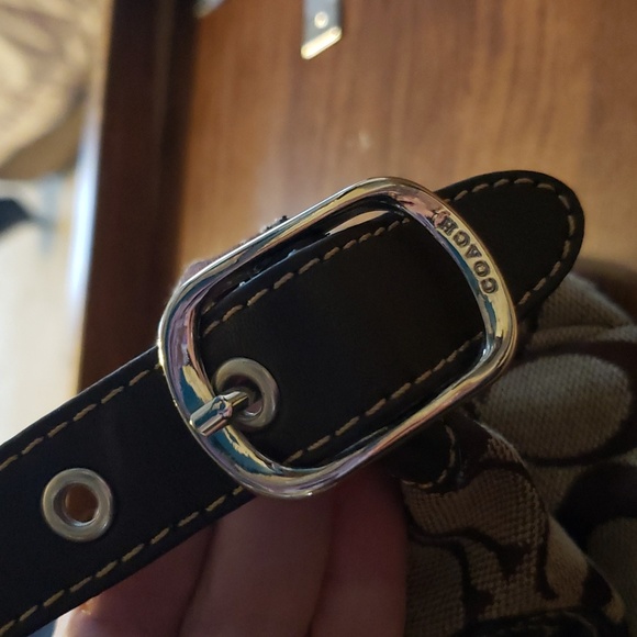 Coach purse - Picture 4 of 7